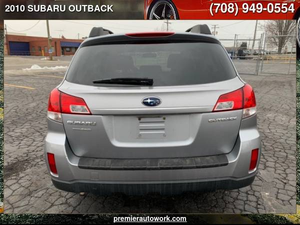 2010 SUBARU OUTBACK 2 5I LIMITED - - by dealer for sale in Alsip, IL – photo 5