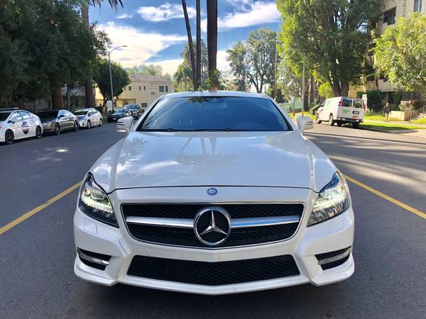 White 2012 Mercedes CLS550 AMG for sale in Van Nuys, CA – photo 3