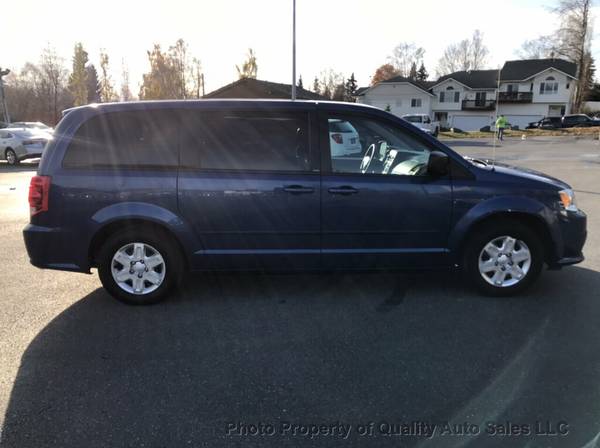 2011 Dodge Grand Caravan*Stow'n Go Seating*Third Row* for sale in Anchorage, AK – photo 8