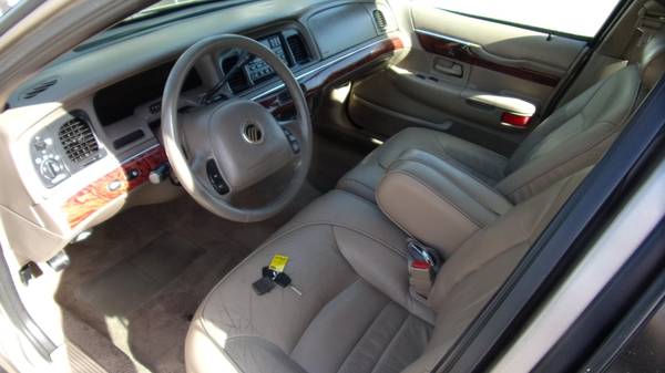 2001 Mercury Grand Marquis warranty brand new tires leather 6 pass for sale in Escondido, CA – photo 8