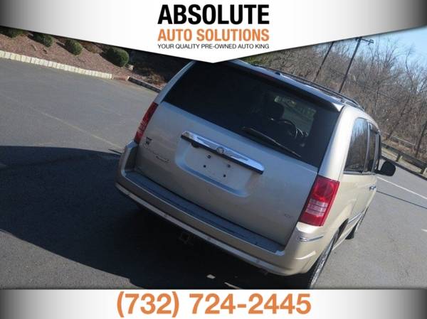 2008 Chrysler Town Country Limited 4dr Mini Van - - by for sale in Hamilton, NJ – photo 20