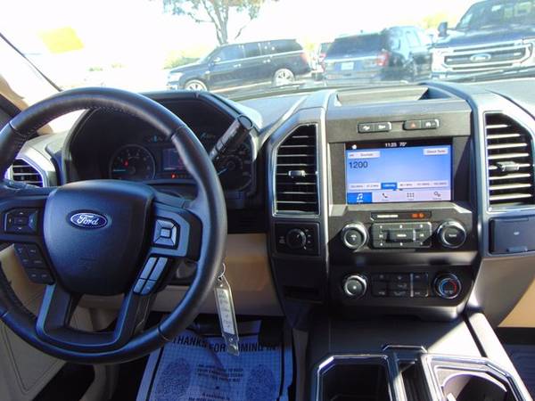 2019 Ford F-150 CREW CAB 4X4 XLT *(Mileage: 22,922!) - cars & trucks... for sale in Devine, TX – photo 17