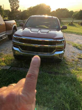2018 Chevy Silverado for sale in Joshua, TX – photo 17