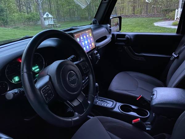 2014 Jeep Wrangler Unlimited Sport 4X4, One Owner, 73K miles - cars for sale in Other, NH – photo 7