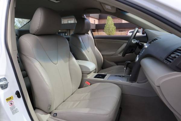 2009 Toyota Camry LE Sedan - - by dealer - vehicle for sale in Longmont, CO – photo 20