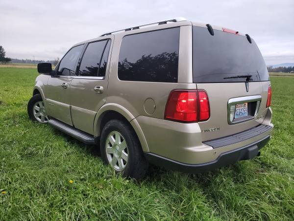2006 Lincoln Navigator 4wd - cars & trucks - by owner - vehicle... for sale in Everson, WA – photo 3