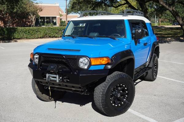 2008 Toyota FJ Cruiser *(( Lifted * Custom * Voodoo Blue COLOR ))* -... for sale in Austin, TX – photo 16