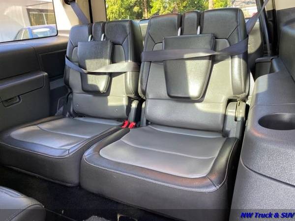 2013 Ford Flex AWD Limited 3 ROW SEAT NAV LEATHER MOON ROOF - cars & for sale in Milwaukee, OR – photo 12