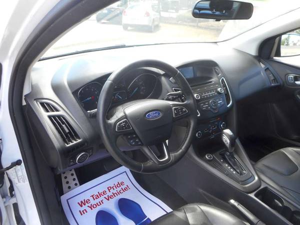 2015 FORD FOCUS SE HATCHBACK WITH LEATHER for sale in Anderson, CA – photo 8