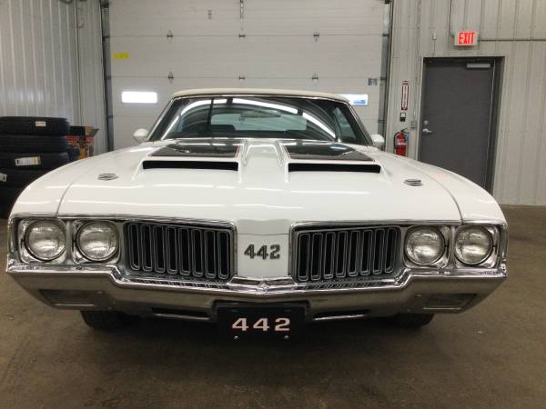 1970 Oldsmobile 442 Convertible 442 Indy Pace Car Convertible Y74 for sale in Madison, WI – photo 14