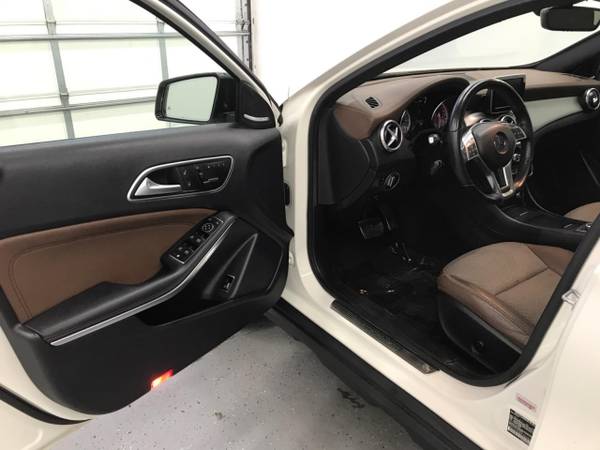 2015 Mercedes-Benz GLA 250 4MATIC 4dr GLA 250 - - by for sale in Eugene, OR – photo 7
