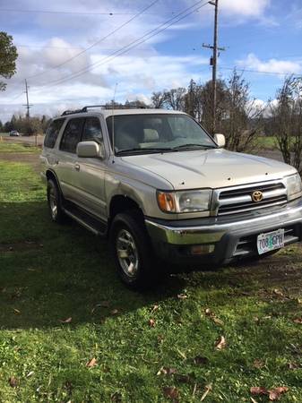 1999 Toyota 4Runners SR5 - cars & trucks - by owner - vehicle... for sale in Independence, OR – photo 4