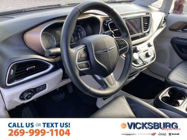 2018 Chrysler Pacifica Touring L - - by dealer for sale in Vicksburg, MI – photo 14