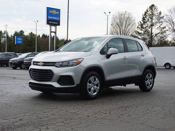 2018 Chevrolet Chevy Trax LS - - by dealer - vehicle for sale in Plainwell, MI – photo 4