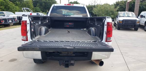 2011 GMC CREW CAB LONG BED 4X4 PICK UP DIESEL ENG. 185-K.!!! for sale in Arlington, TX – photo 8