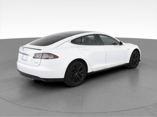 2013 Tesla Model S Performance Sedan 4D sedan White - FINANCE ONLINE... for sale in Oak Park, IL – photo 11