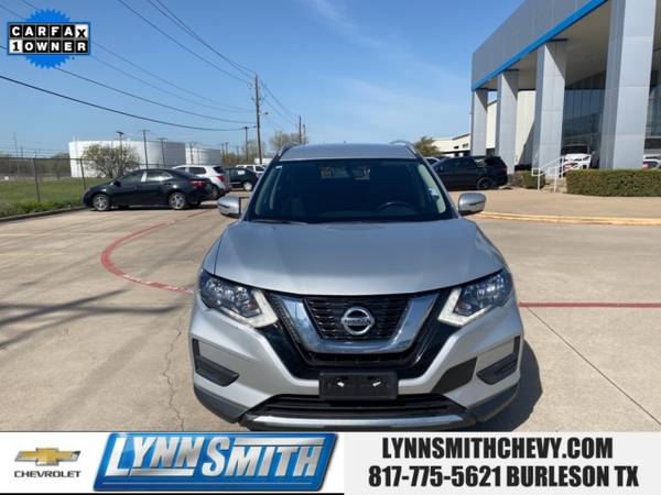 2017 Nissan Rogue SV - - by dealer - vehicle for sale in Burleson, TX – photo 11