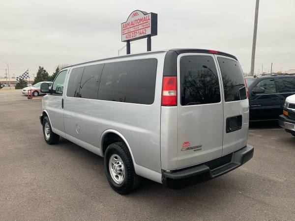 2015 CHEVROLET EXPRESS 2500,LOW MILES,V8 4.8L ENGINE,ONE OWNER,12... for sale in MOORE, OK – photo 4