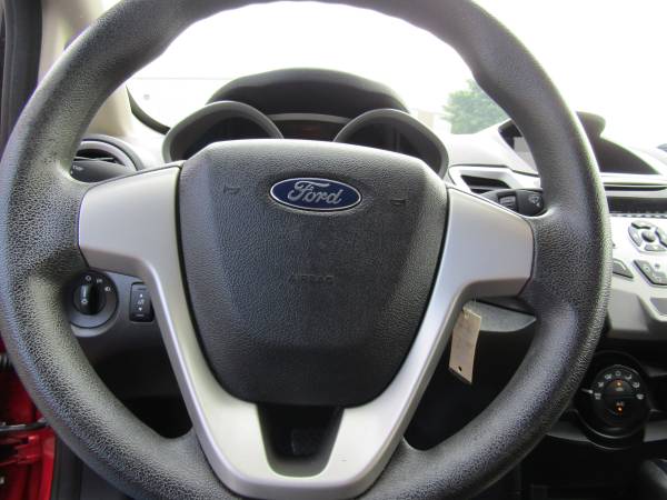 2011 Ford Fiesta SE 4dr Sedan for sale in Sherwood, AR – photo 7