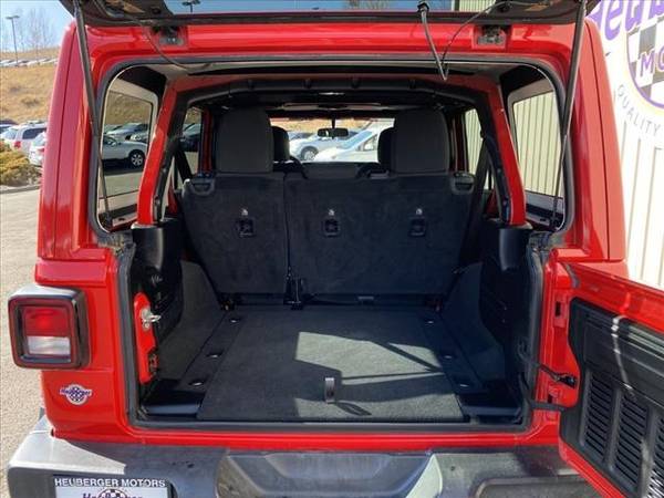 2018 Jeep Wrangler Unlimited Sahara - - by dealer for sale in Colorado Springs, CO – photo 16