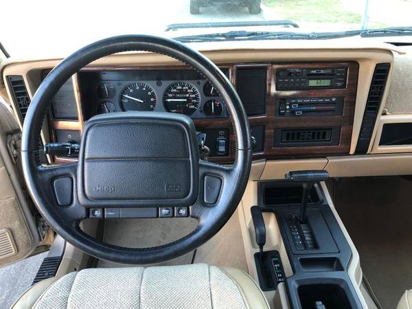 1996 Jeep Cherokee XJ Country 4x4 82K Miles for sale in Burbank, CA – photo 13