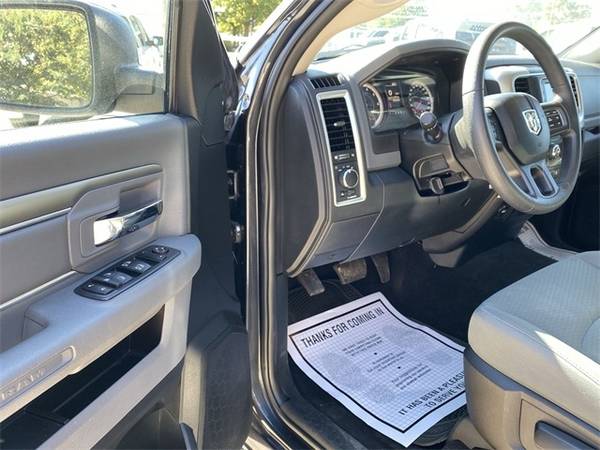 2017 Ram 1500 SLT **Chillicothe Truck Southern Ohio's Only All Truck... for sale in Chillicothe, OH – photo 12