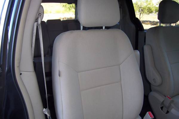2011 Chrysler Town & Country Touring Wheelchair Handicap Mobility Van for sale in Phoenix, AZ – photo 8