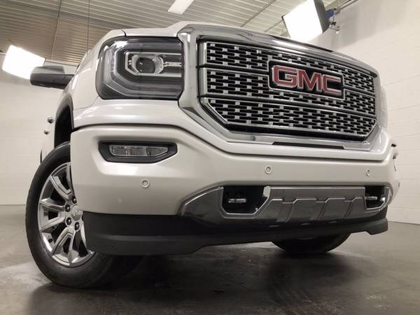 2017 GMC Sierra 1500 White Frost Tricoat For Sale Great DEAL! for sale in Carrollton, OH – photo 2