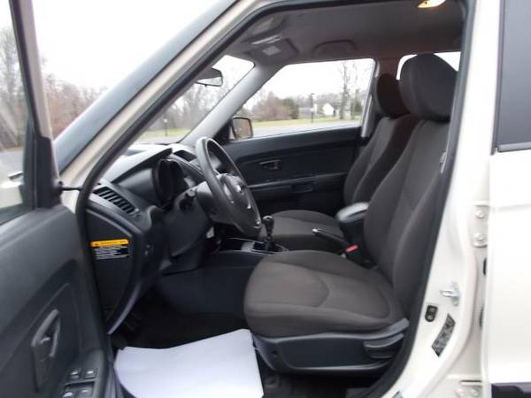 2013 Kia Soul 5dr Wgn Man Base - cars & trucks - by dealer - vehicle... for sale in Cohoes, MA – photo 14