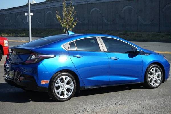 ✭2017 Chevrolet Volt Premier only 30k miles loaded with options -... for sale in San Rafael, CA – photo 3