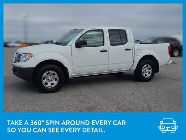 2017 Nissan Frontier Crew Cab S Pickup 4D 5 ft pickup White for sale in Blountville, TN – photo 3