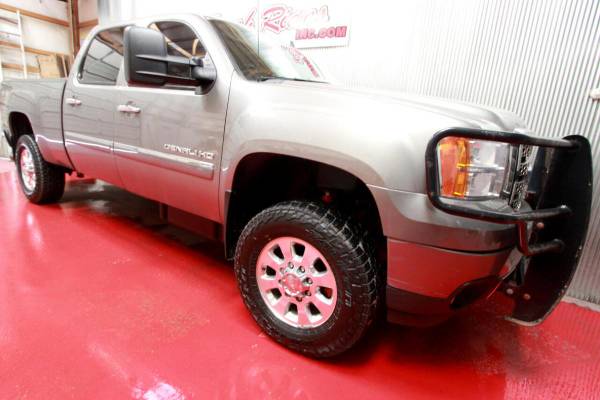 2013 GMC Sierra 2500HD 4WD Crew Cab 153 7 Denali - GET APPROVED! for sale in Evans, SD – photo 6
