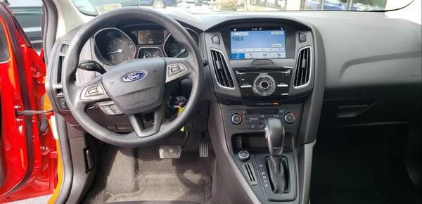 2017 Ford Focus FWD SEL 2.0L 4 cyls for sale in Elkton, VA – photo 17