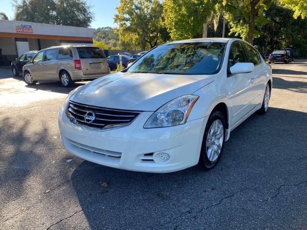 2012 Nissan Altima - Clean Title-Drives Great - - by for sale in Gainesville, FL – photo 3