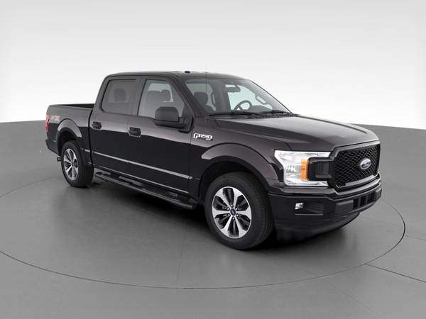 2019 Ford F150 SuperCrew Cab XLT Pickup 4D 6 1/2 ft pickup Black - -... for sale in Waco, TX – photo 15