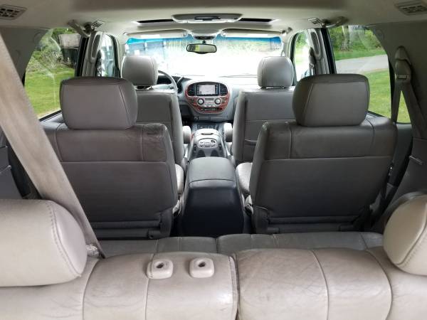 2005 Toyota Sequoia Limited 4WD for sale in Battle ground, OR – photo 6