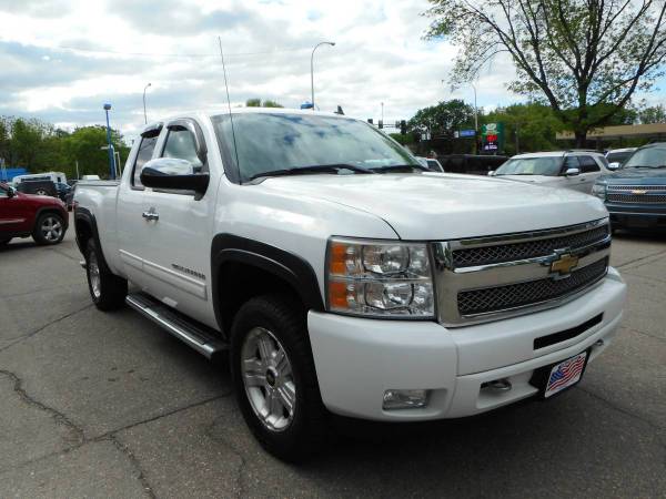★★★ 2011 Chevrolet Silverado LT 4x4 Z71 / $1300 DOWN! ★★★ - cars &... for sale in Grand Forks, ND – photo 3
