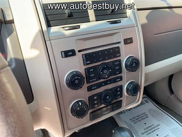 2009 Ford Escape XLT 4dr SUV Call for Steve or Dean - cars & trucks... for sale in Murphysboro, IL – photo 11