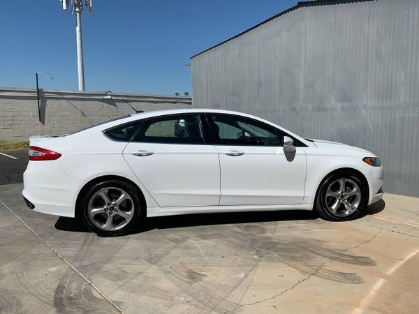 2015 *Ford* *Fusion* *4dr Sedan SE FWD* White - cars & trucks - by... for sale in Scottsdale, AZ – photo 10