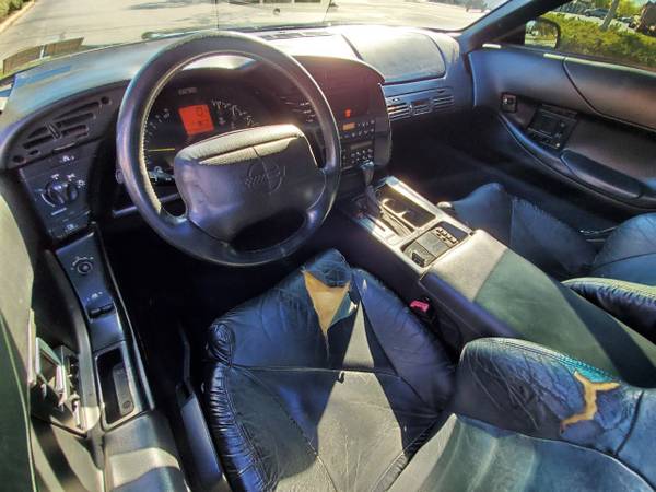 95' Chevy Corvette blk on blk low miles rides strong! for sale in Lawnside, PA – photo 8