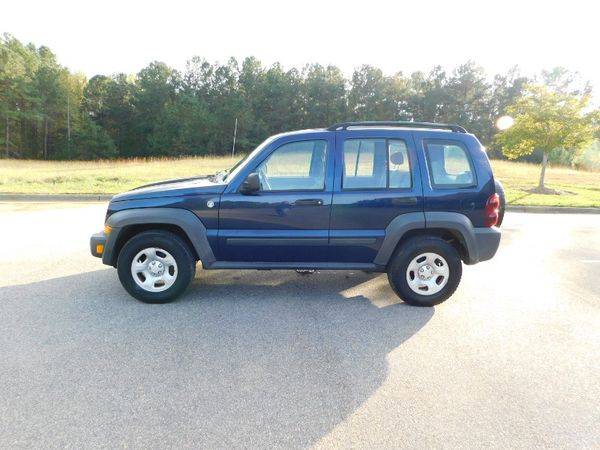 2006 Jeep Liberty 3.7L 4WD - GREAT DEALS! for sale in Zebulon, NC – photo 6