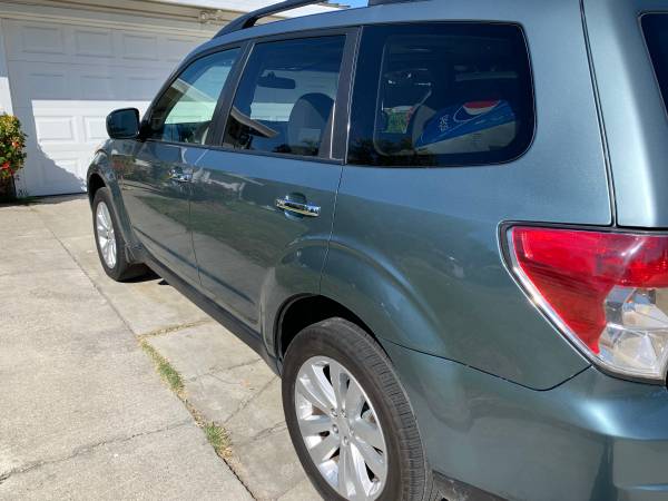 2011 Subaru Forester Limited for sale in Sacramento , CA – photo 6