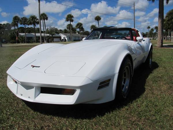Chevrolet Corvette Coupe 1981 Restored car. Unreal Condition for sale in Ormond Beach, FL – photo 5