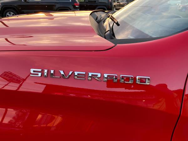2020 CHEVROLET SILVERADO LT CREWCAB 4X4 - cars & trucks - by dealer... for sale in CHAMPLAIN, VT – photo 12
