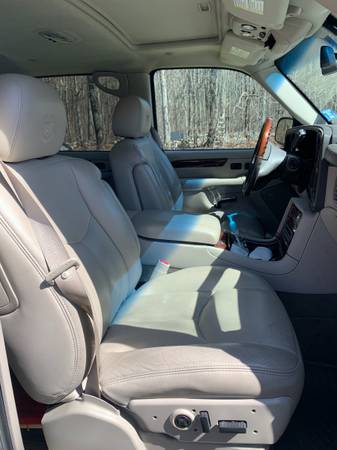 2006 Cadillac Escalade ext truck for sale in Newburgh, NY – photo 3