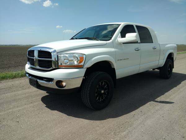 06 Ram 2500 Turbo Cummins Well Maintained. Crew MEGA! Cards Accepted for sale in Fargo, ND – photo 19