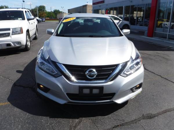 2018 NISSAN ALTIMA S **LIKE NEW**MUST SEE**FINANCING AVAILABLE** AUTO, for sale in Detroit, MI – photo 2