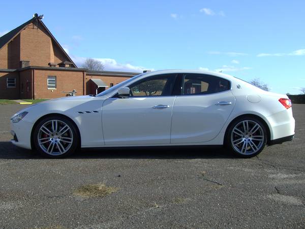 ► 2015 MASERATI GHIBLI S Q4 - ITALIAN EXOTIC SEDAN with ONLY 47k... for sale in East Windsor, NY – photo 6