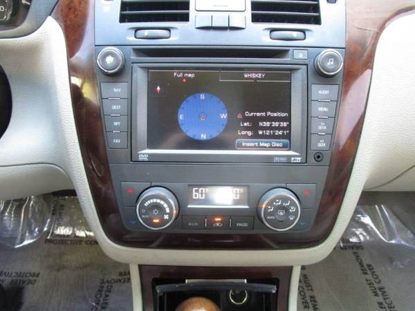 2007 Cadillac DTS PERFORMANCE - NAVI - MOON ROOF - PARKING ASSIST -... for sale in Sacramento , CA – photo 10