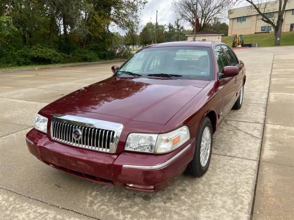 2008 Mercury Grand Marquis, Only 62K Miles, Runs Excellent for sale in Kansas City, MO – photo 3